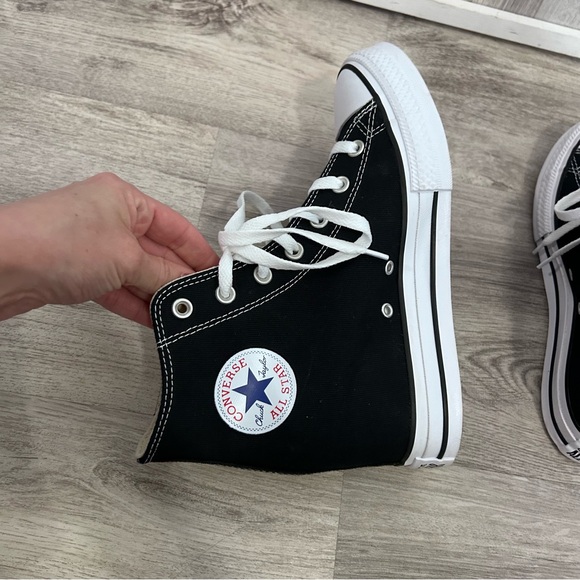 Converse Classic Hidden Wedge Platform high-top sneakers Womens 9.5 Chuck Taylor - Picture 6 of 12